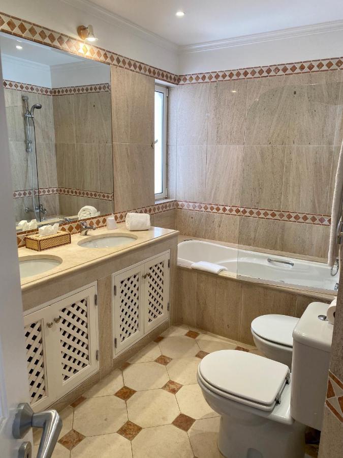 Beautiful Apartment For Rent In Quinta Do Lago With Excellent Resort Facilities Close To Lake And Beach. Exterior foto