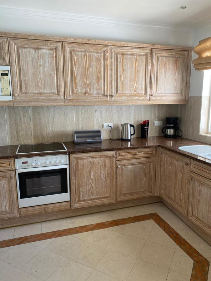 Beautiful Apartment For Rent In Quinta Do Lago With Excellent Resort Facilities Close To Lake And Beach. Exterior foto